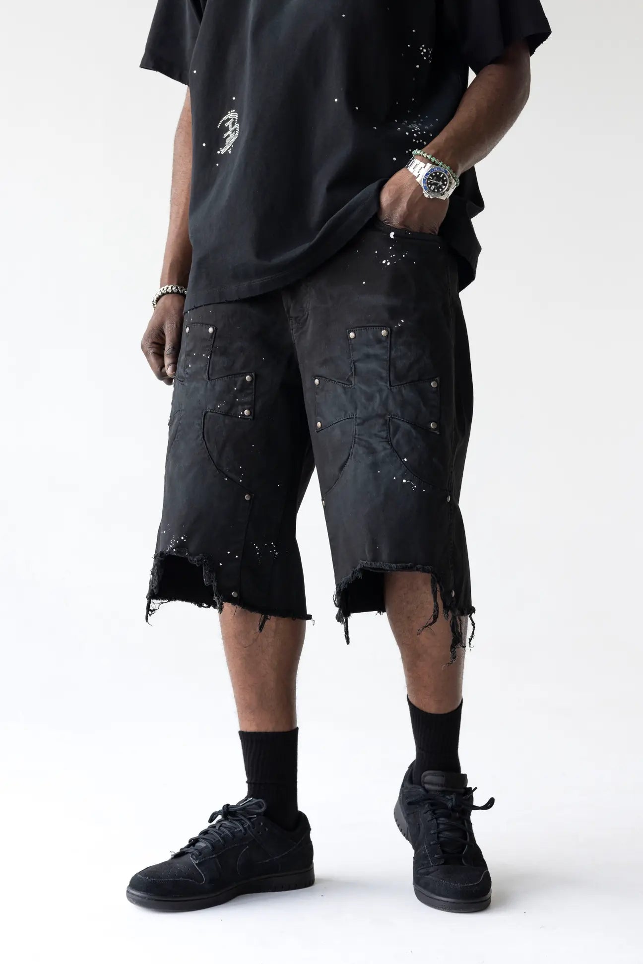 BLACK ISLAND Bermuda Jeans Jorts Con Dettagli Croci in Rilievo Nero Stone Wash