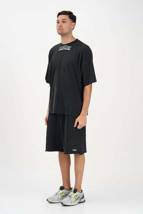 DISCLAIMER Completino Con Stampa Logo Sul Collo Stone Wash Nero