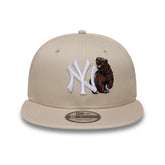 NEW ERA Cappello con visiera 9 FIFTY Fitted New York Yankees Beige Con Logo E Dettagli Ricamato