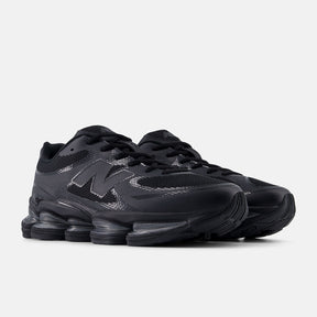 NEW BALANCE 2000 Nera