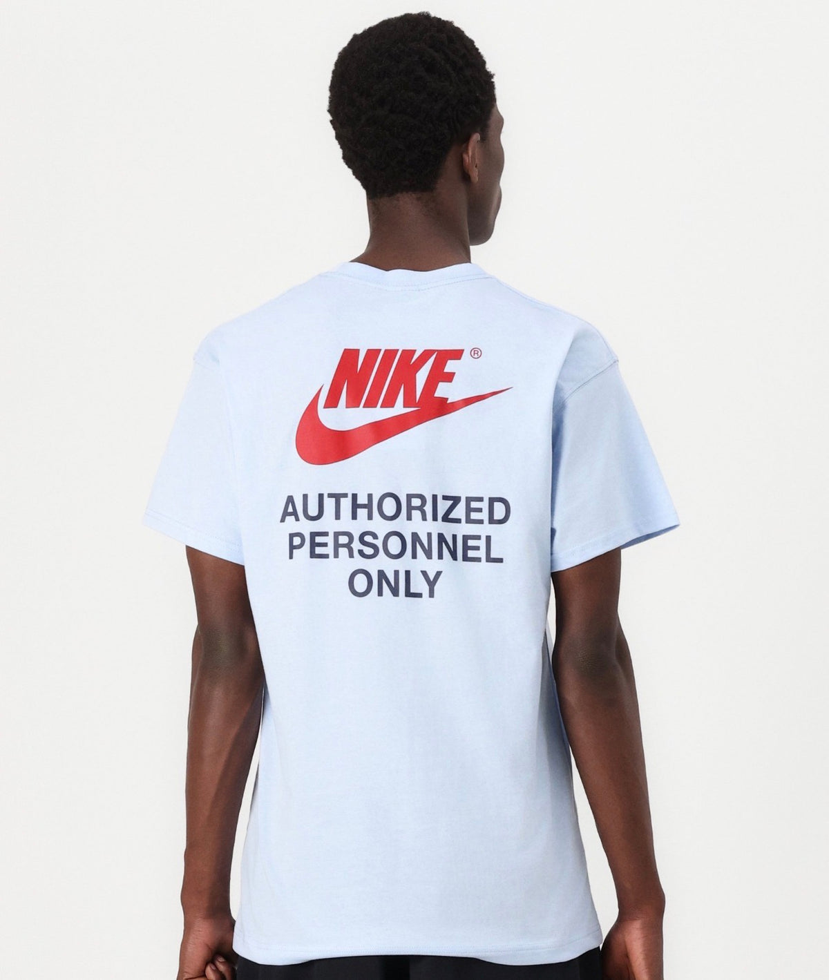 NIKE Completino T-Shirt Azzurra e Pantaloncino Azzurro