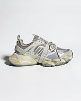 Adidas XLG Runner Deluxe