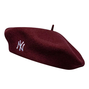 NEW ERA Cappello Basco In Lana Rosso Logo NY Bianco