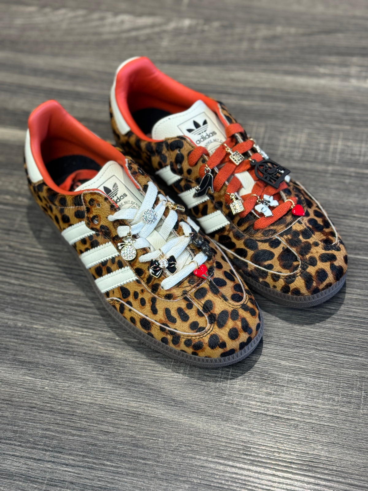 Adidas Samba Leopardate Custom Charm