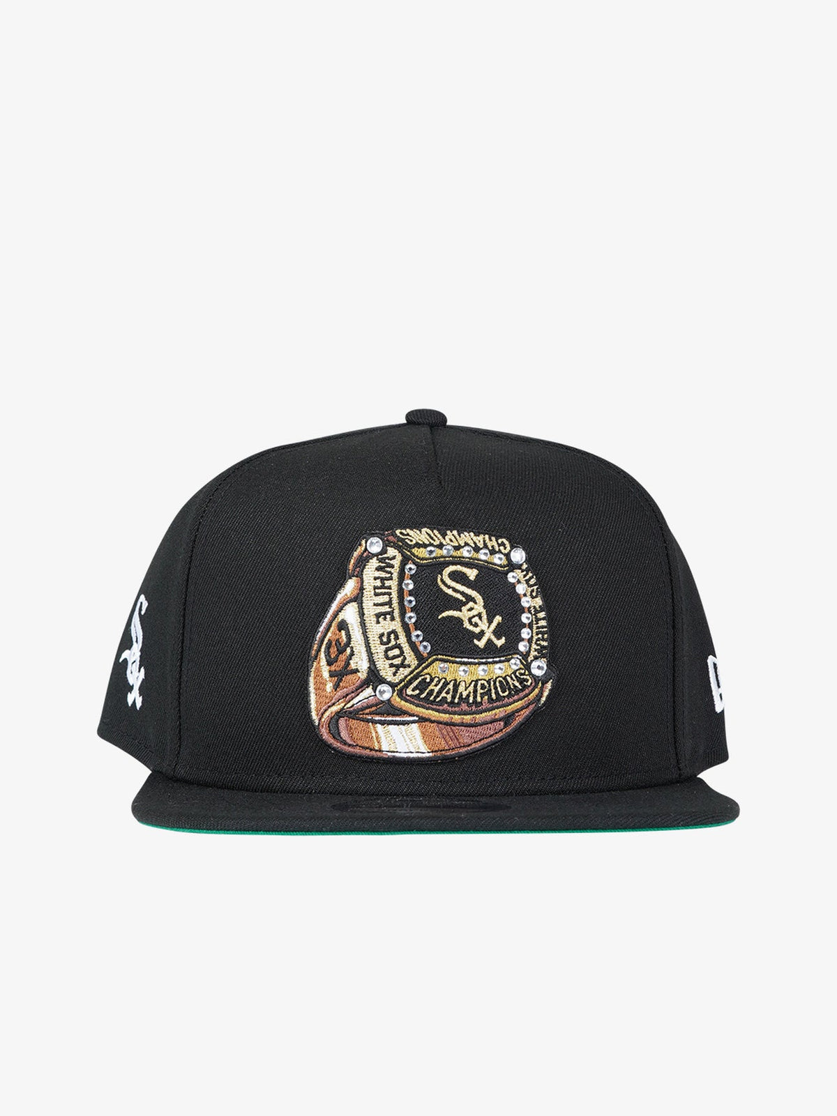 New Era NEW ERA Cappello Con Visiera Piatta 9Fifty A-frame CHAMP RING CHICAGO WHITE SOX Nero Con Dettagli Ricamati e Brillant