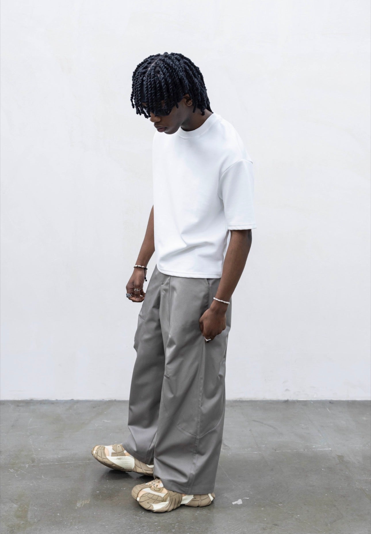 PRESENT DAY Pantalone Extracut Grigio Chiaro