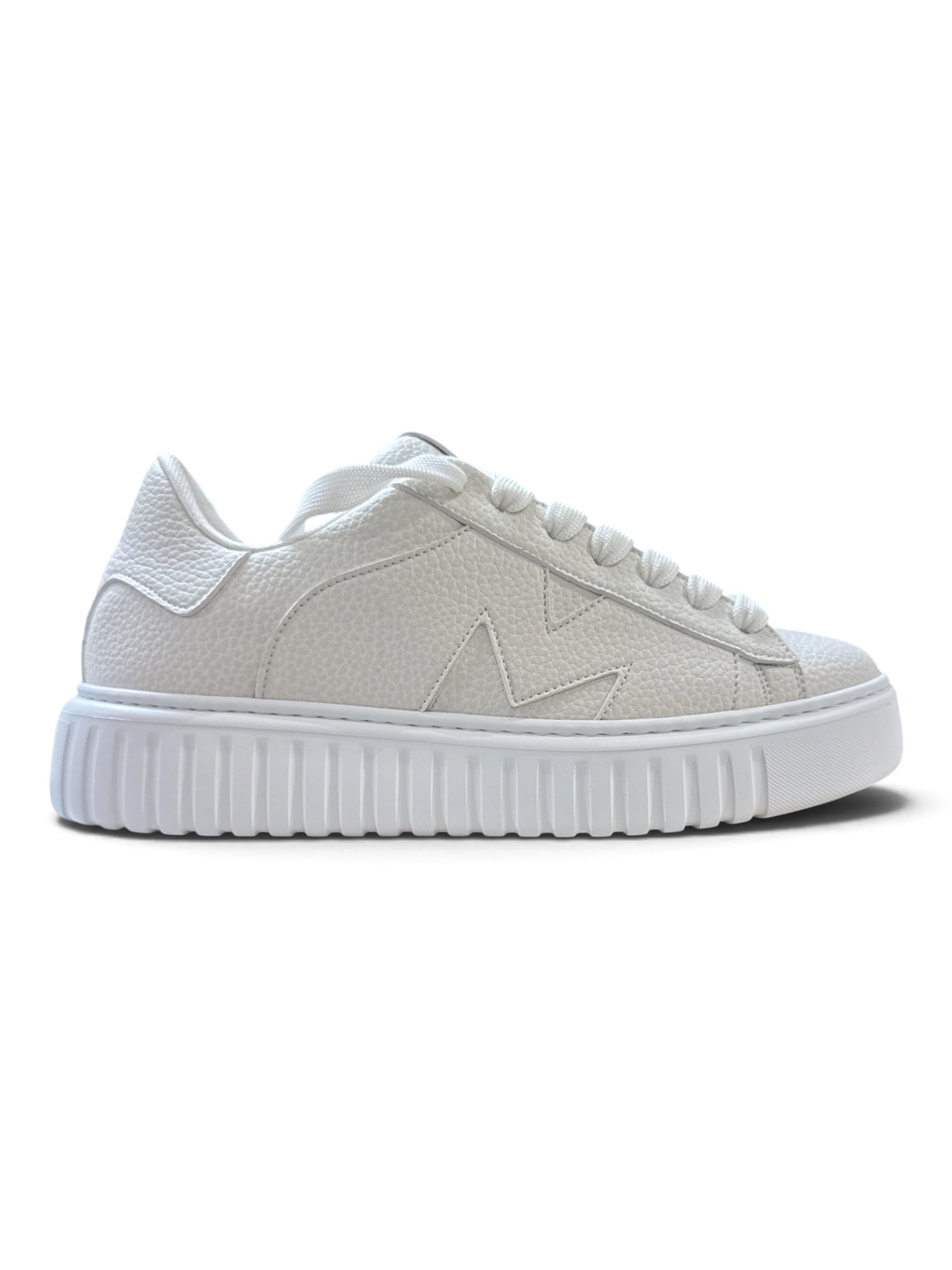 BRIAN MILLS Sneaker In Pelle Martellata Bianca