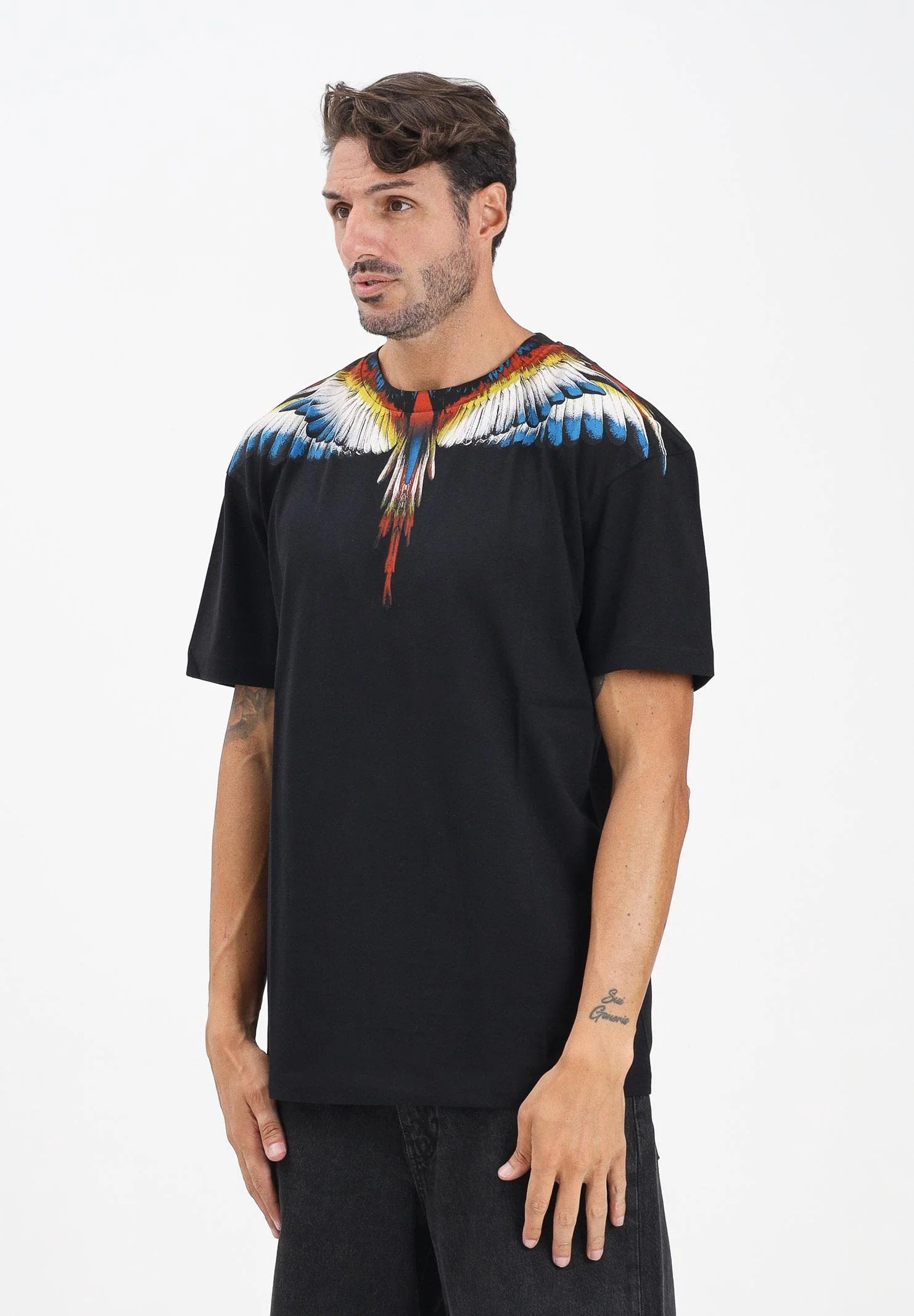 MARCELO BURLON COUNTY OF MILAN T-Shirt Con Stampa Ali Colorate Nera