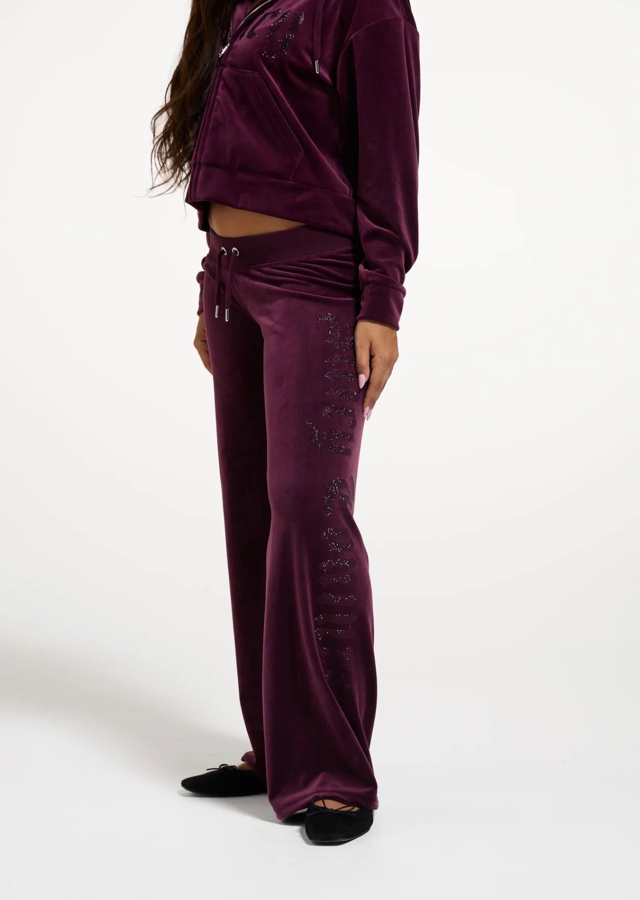 JUICY COUTURE TUTA IN VELLUTO CON LOGO JUICY IN STRASS – BORDEAUX