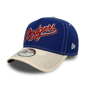 NEW ERA Cappello Con Visiera Curva 9Forty Fitted LA Dodgers Blu Elettrico/Panna Con Dettagli Ricamati Regolabile