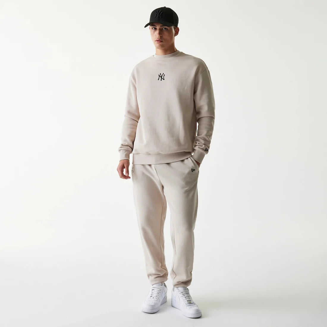 NEW ERA Tuta Completa Senza Cappuccio Logo NY Beige