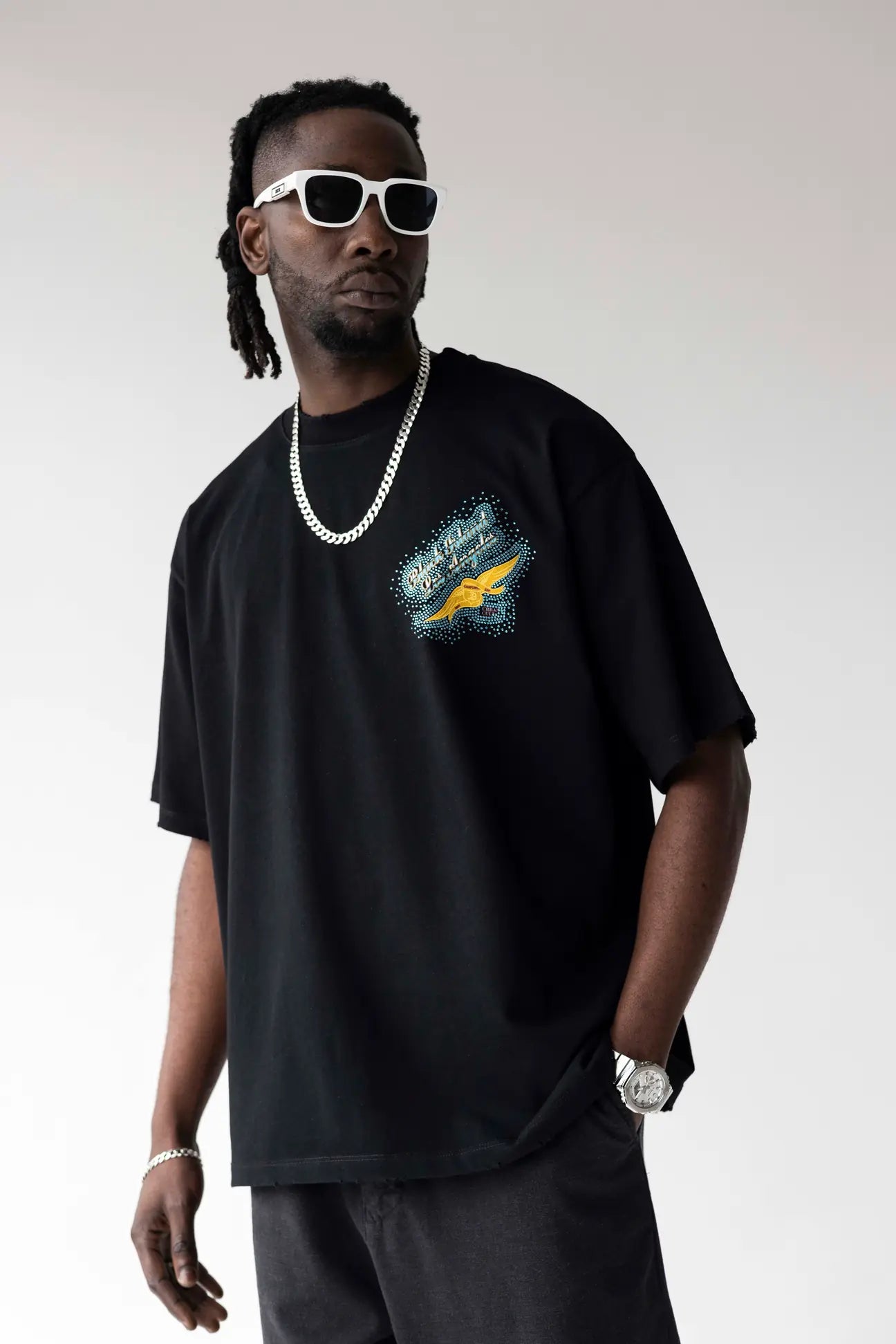 BLACK ISLAND T-Shirt In Cotone Nera Stampa Brillantinata Azzurra