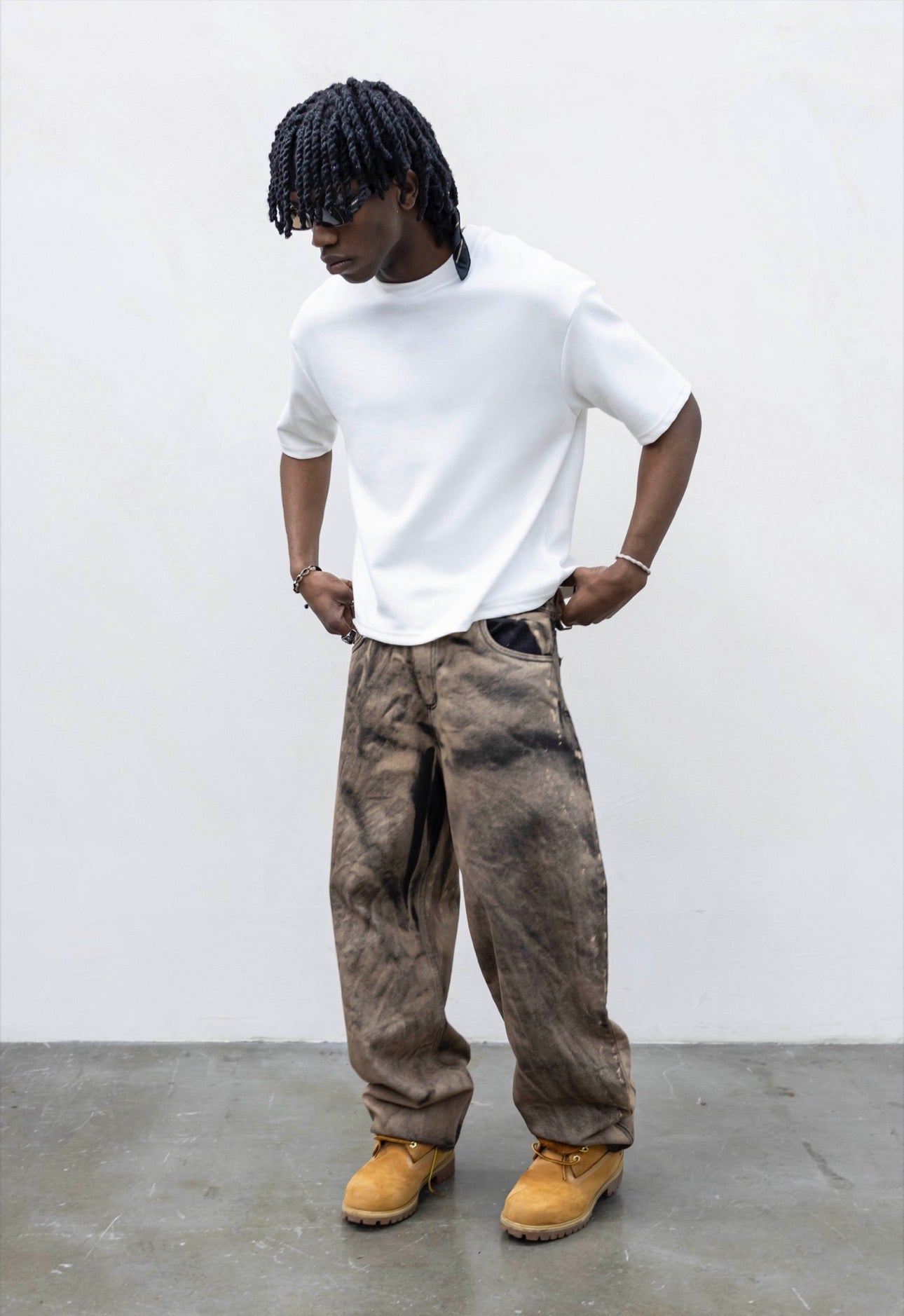 PRESENT DAY Jeans Ballon Over Size Slavato Nero/Marrone
