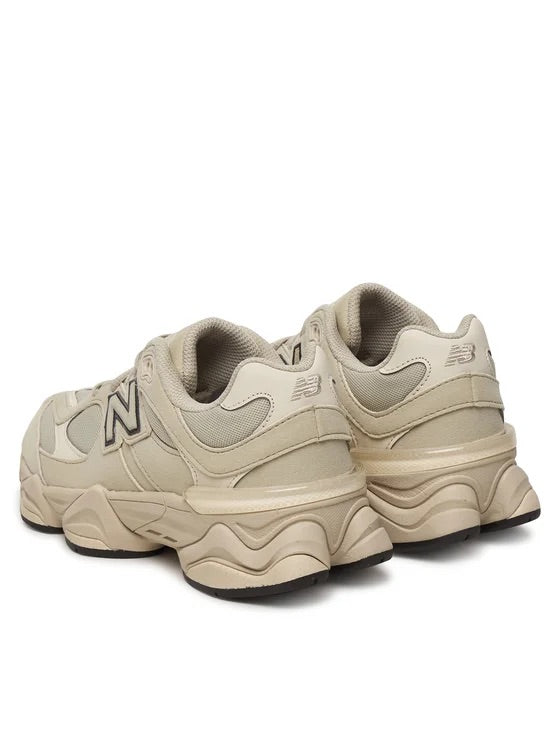 New Balance 9060 Beige Scuro