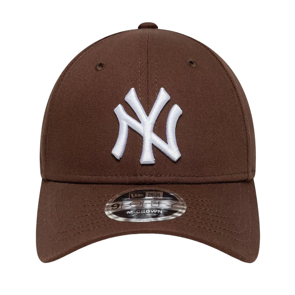 NEW ERA Cappello Marrone Visiera Curva