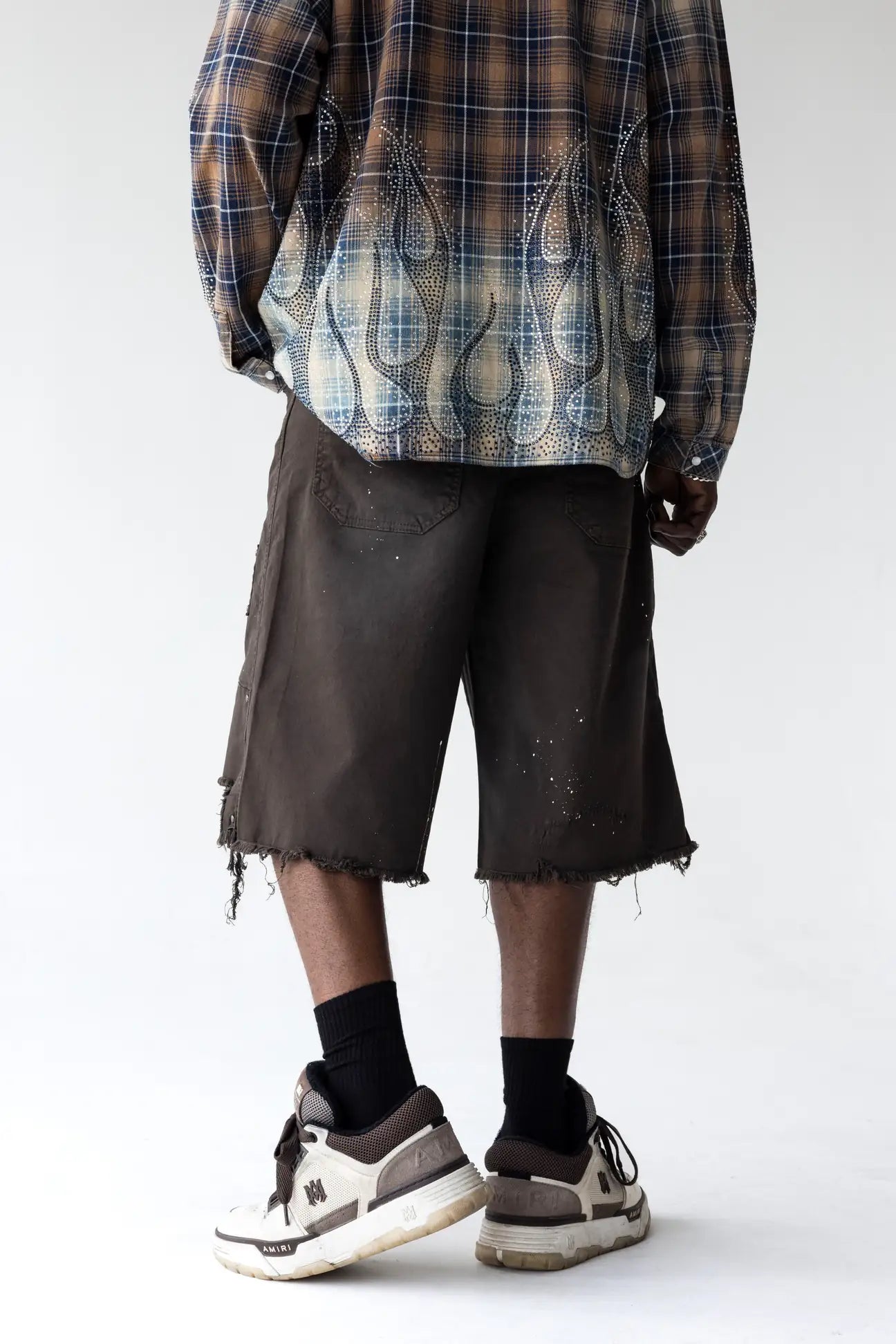 BLACK ISLAND Bermuda Jeans Jorts Con Dettagli Croci in Rilievo Marrone Stone Wash