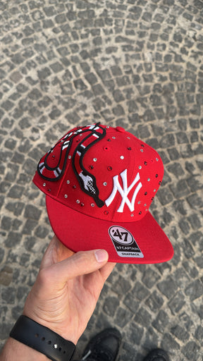 ‘47 CUSTOM “NY” Serpente ricamato e Swarovski Rosso/Bianco