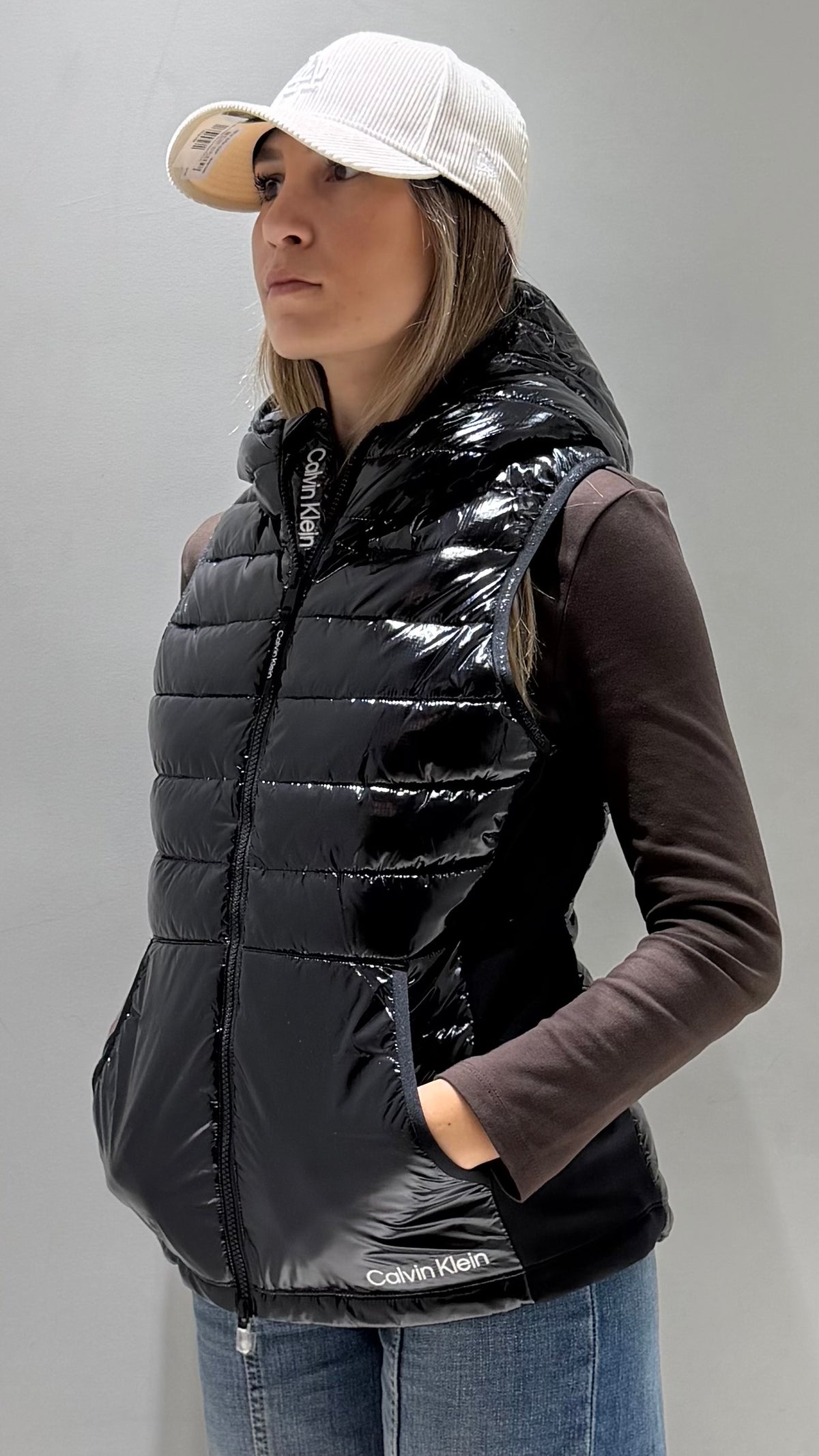 Giubbotto Smanicato Donna Calvin Klein Nero