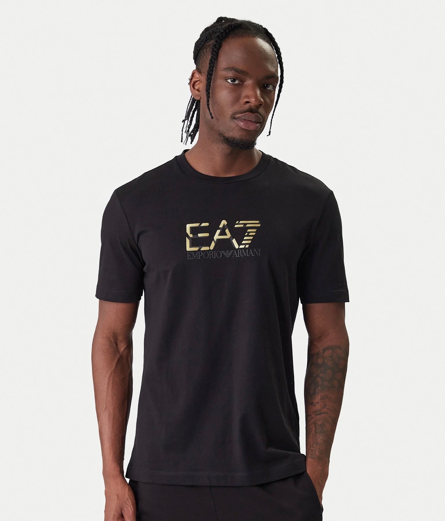 EMPORIO ARMANI Completino T-Shirt/Pantalonicno Con Logo Centrale Oro Nero