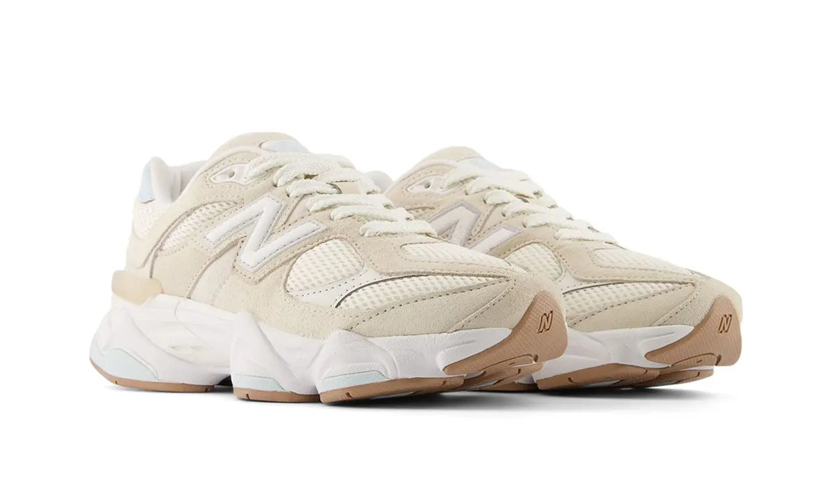 New Balance 9060 Panna