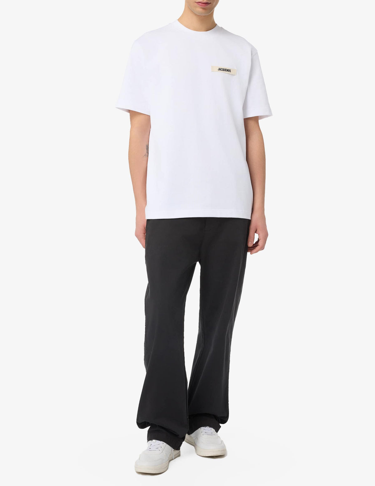 JACQUEMUS T-Shirt In Cotone Con Logo In Rilievo Bianca