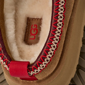 UGG TAZZ II Marrone Dettagli Rossi