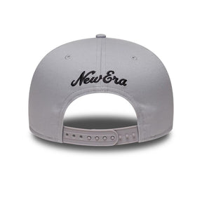 NEW ERA Cappello con visiera 9 FIFTY Fitted LA Dodgers Grigio Con Logo E Dettagli Ricamato