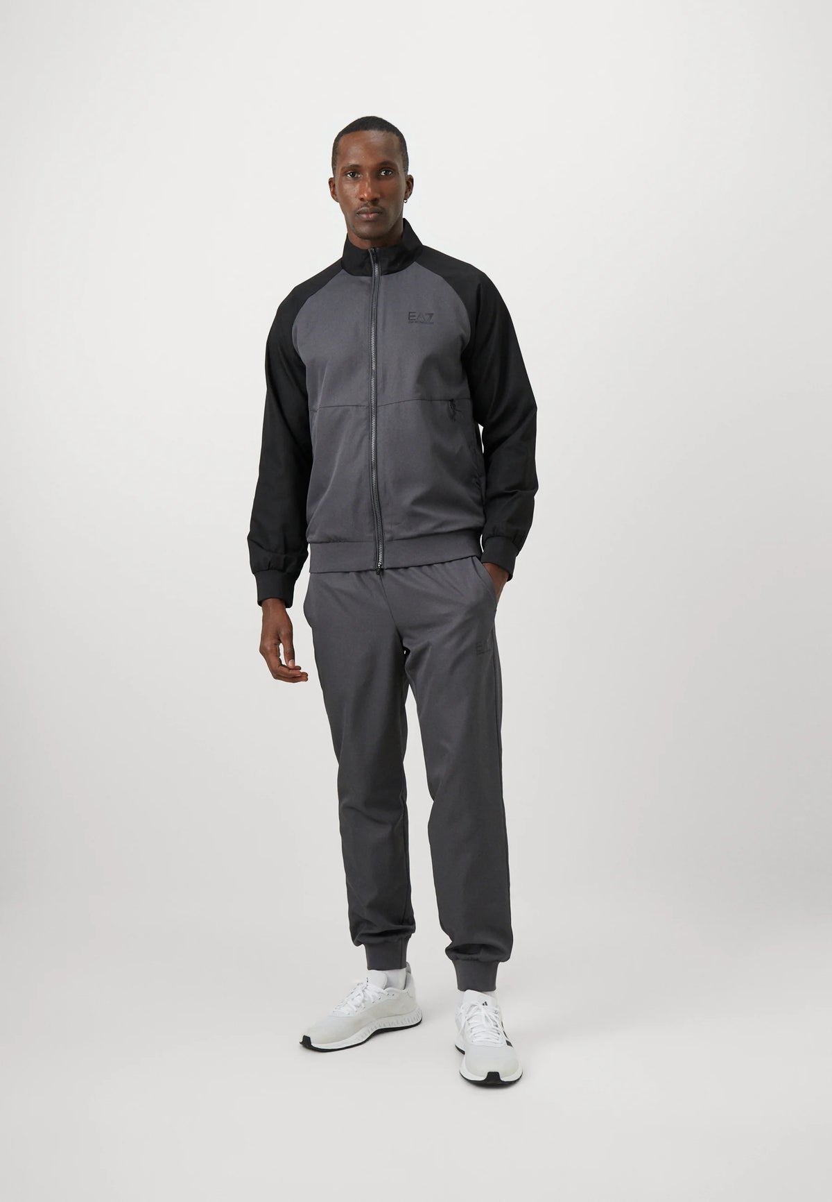 EMPORIO ARMANI Tuta Leggera In Microfibra Con Zip Grigia/Nera 25/26