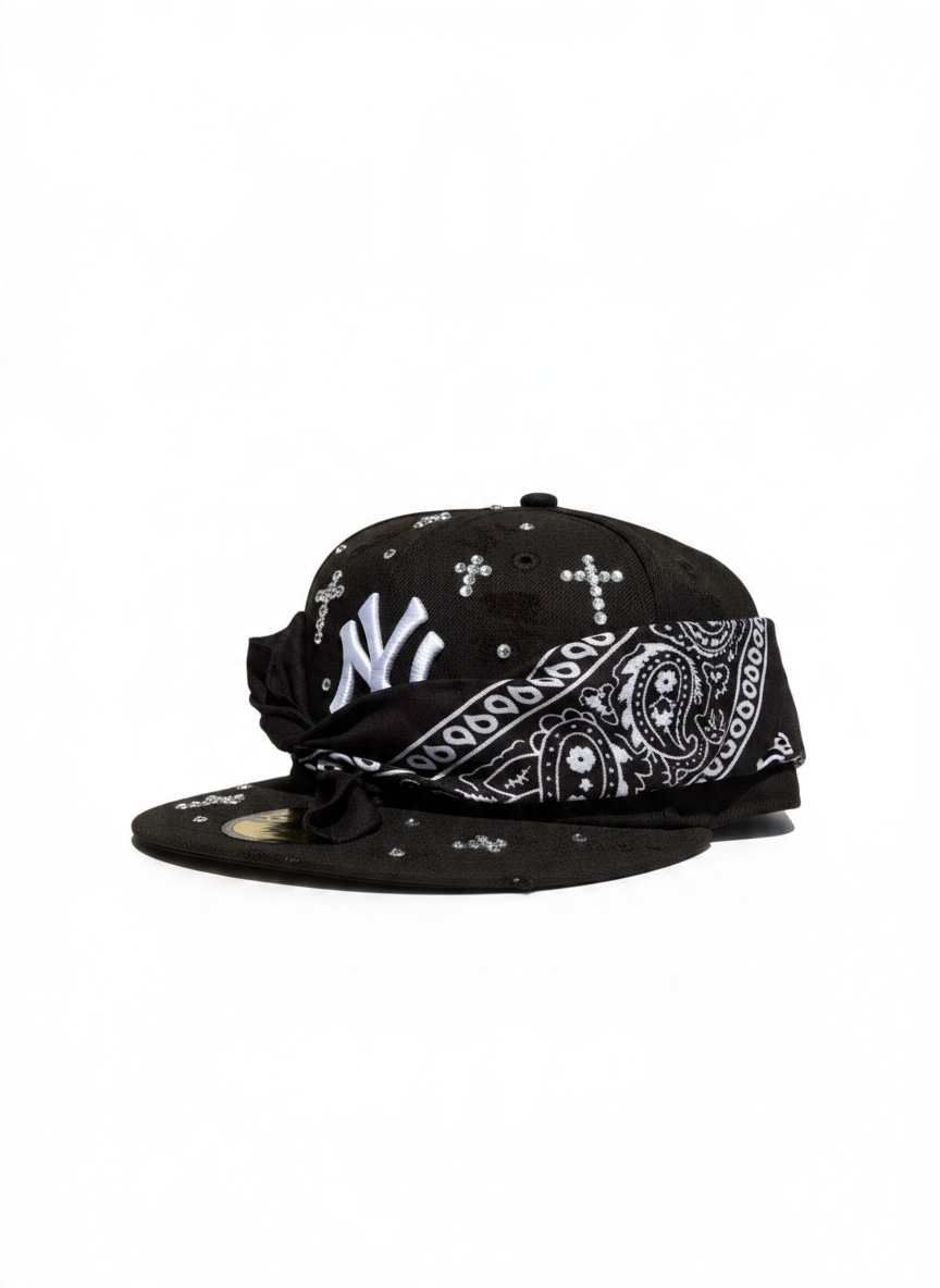 NEW ERA CUSTOM Cappello Visiera Piatta Regolabile Personalizzato Con Strass e Bandana Nero