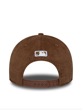 NEW ERA CORD MCROWN Cap new york yankees dau costine Marrone/Bianco