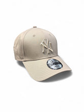 NEW ERA Cap Beige/Beige 9Forty NY Yankees