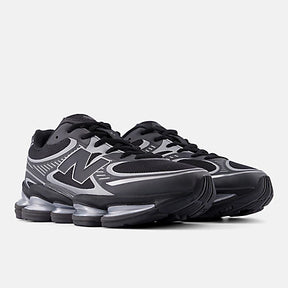 NEW BALANCE 2000 Nera e Argento