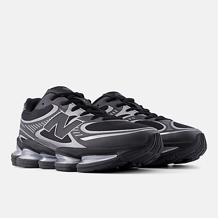 NEW BALANCE 2000 Nera e Argento
