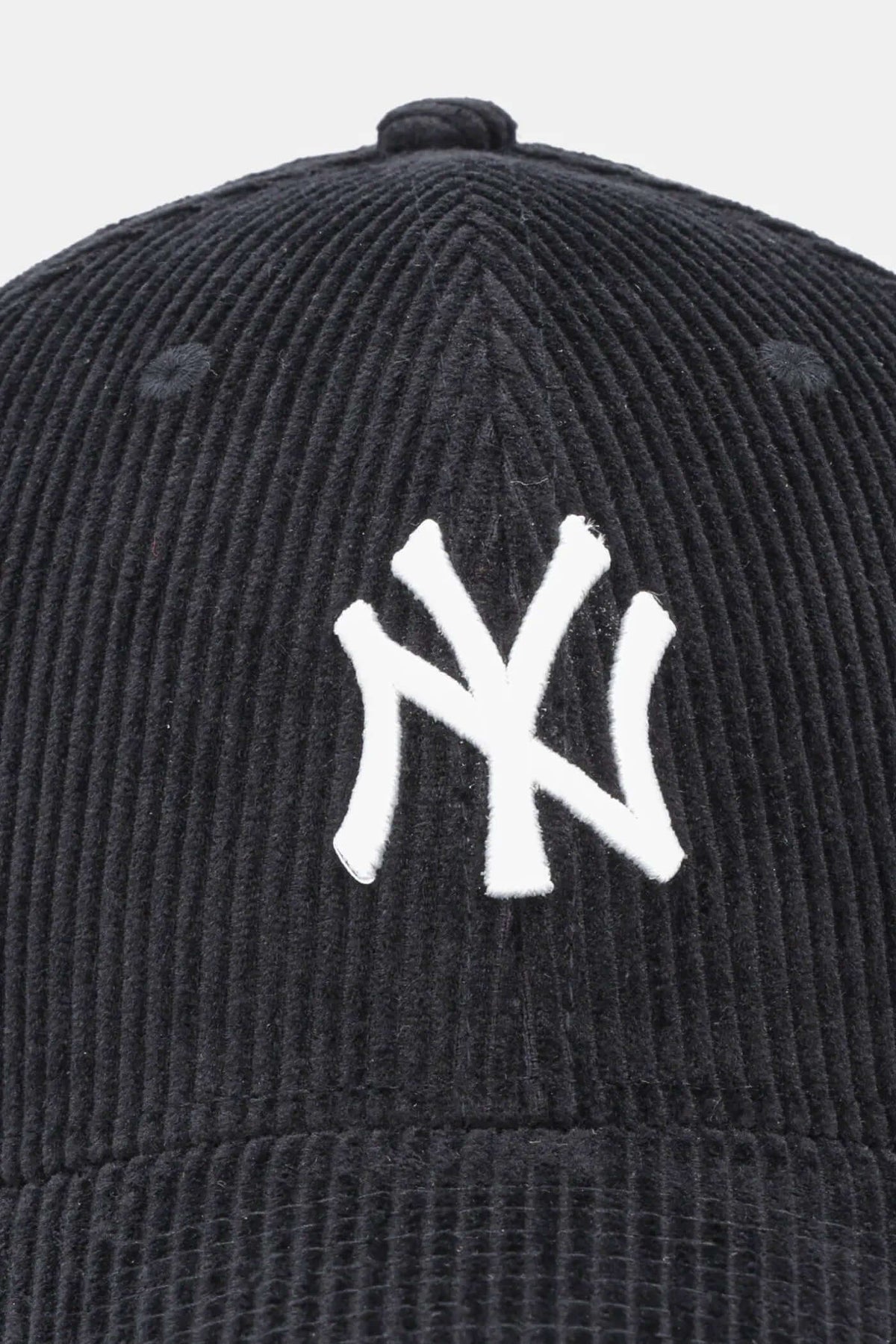 NEW ERA Cap Nero/Bianco a Costine 9Forty NY Yankees