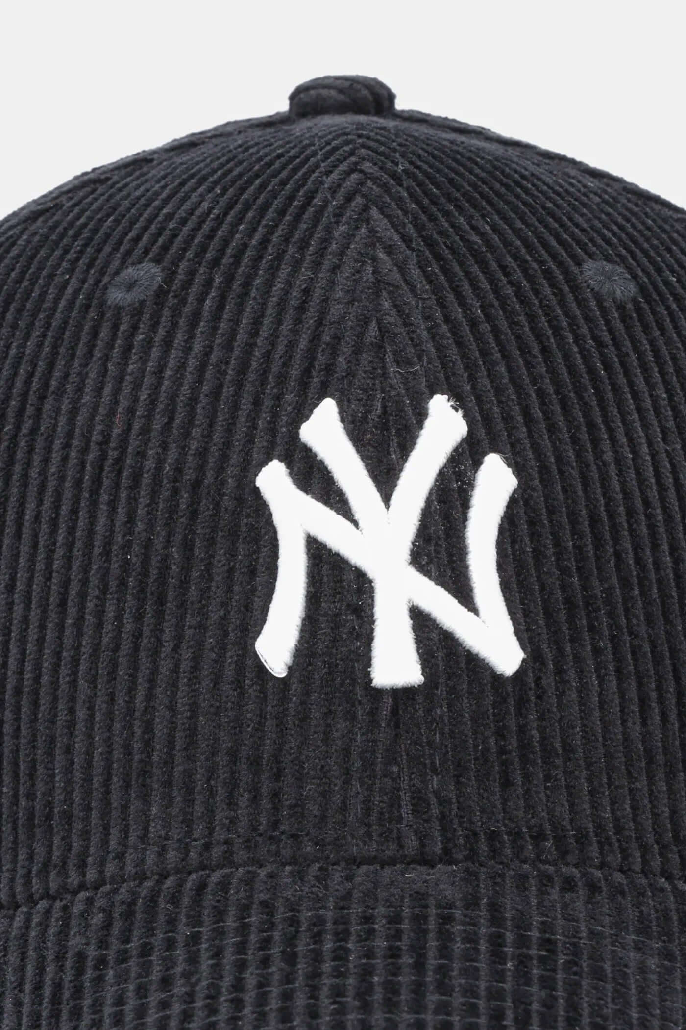 NEW ERA Cap Nero/Bianco a Costine 9Forty NY Yankees