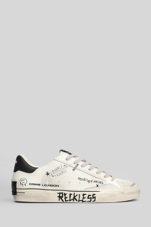 CRIME LONDON Distressed Bianca Con Scritte Nere