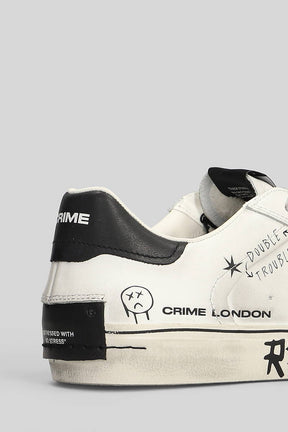 CRIME LONDON Distressed Bianca Con Scritte Nere