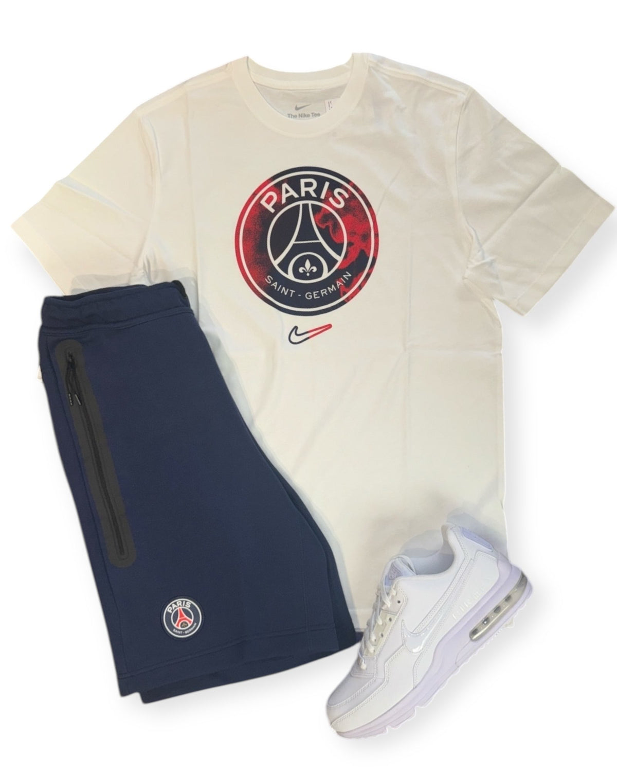 NIKE Completino PSG con T-Shirt In Cotone con Logo Centrale e Pantaloncino NIke Tech Fleece con Zip Bianco e Blu