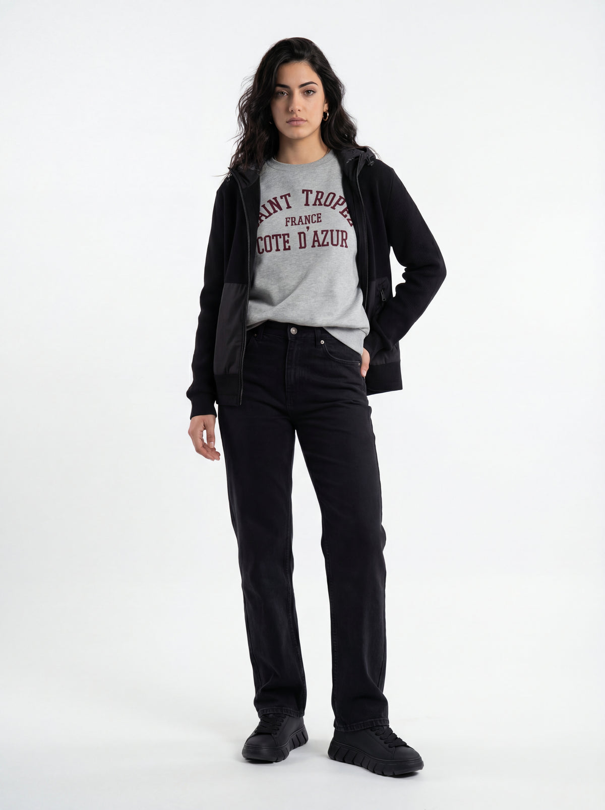 Brian Mills Sneakers in + JJXX JXMERLE GRIGIA + JJXX DONNA JEANS + Trez Giubbotto Invernale - 02