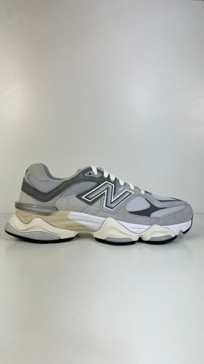 New Balance 9060 Grigia - New Balance