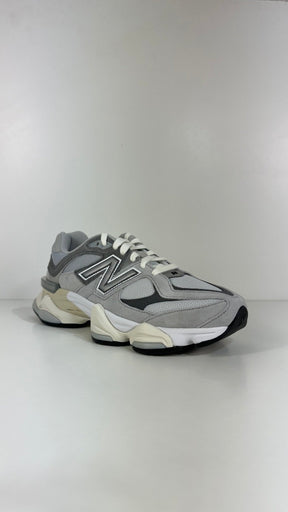 New Balance 9060 Grigia - New Balance