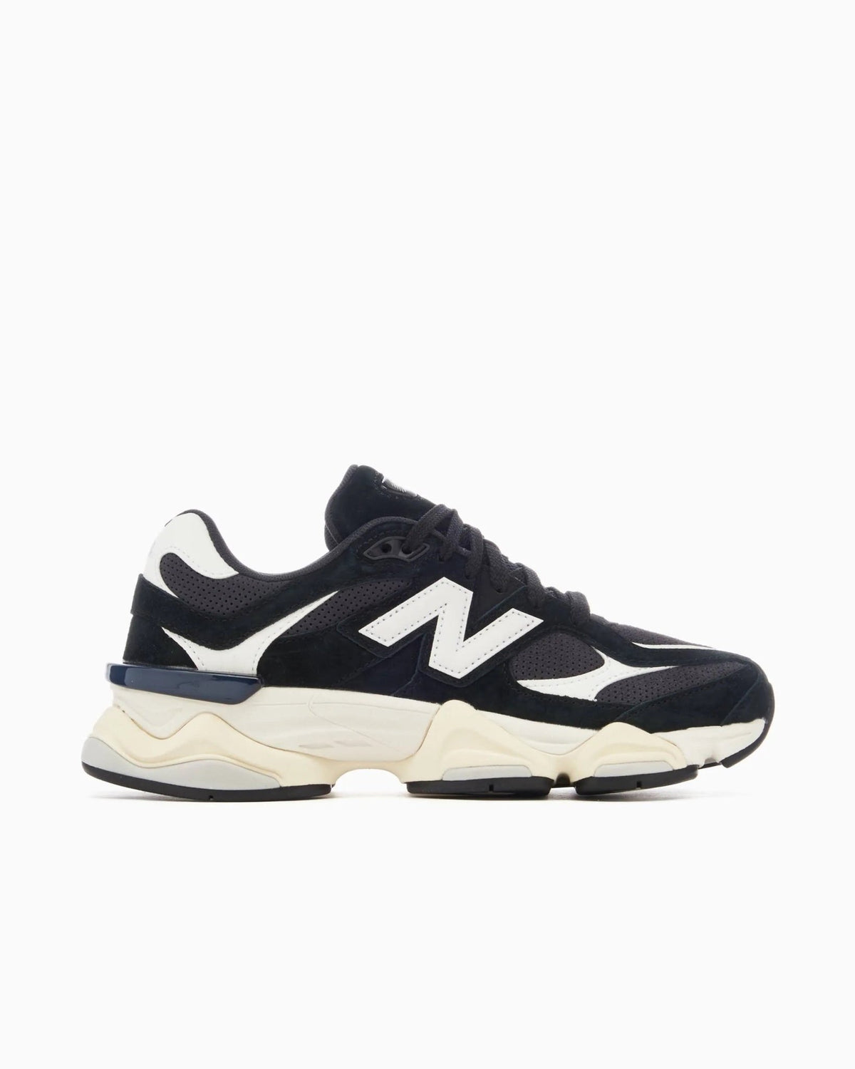 New Balance 9060 nera e bianca - New Balance