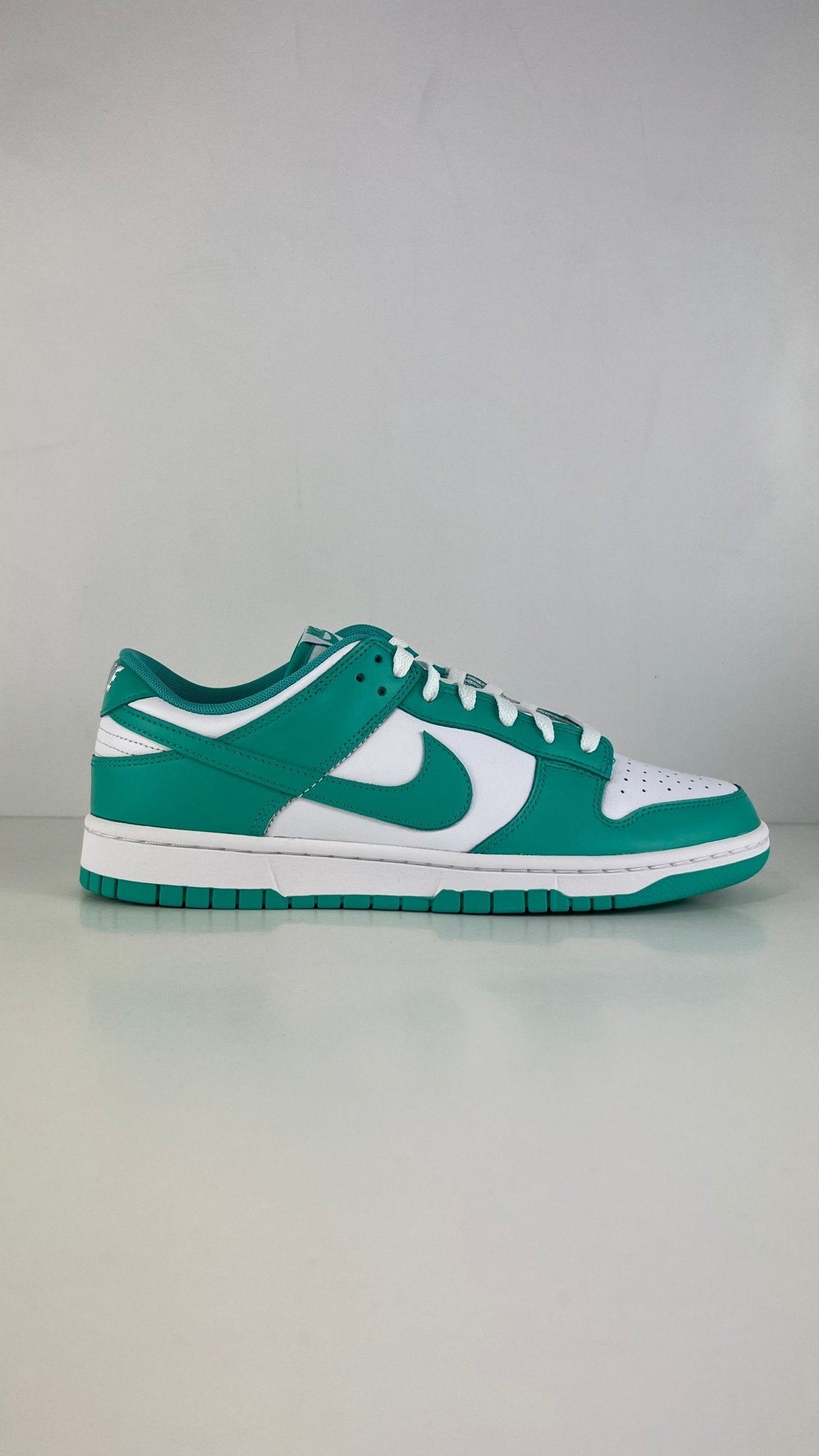 Dunk Low - Nike Dunk